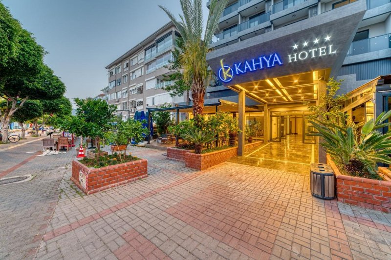 Alanya utazás Kahya Hotel