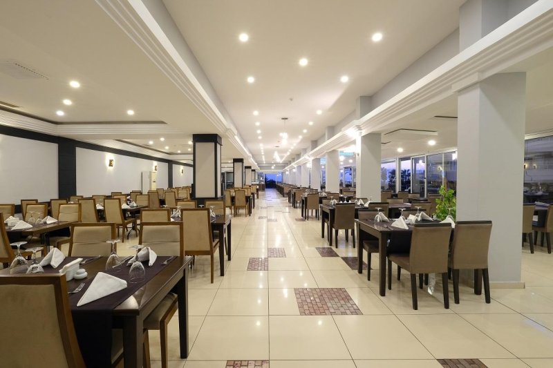 Alanya utazás Kaila Beach Hotel