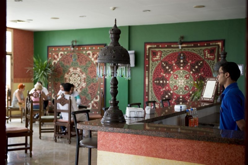 Kairó - Sharm El Sheikh Amphoras Blu