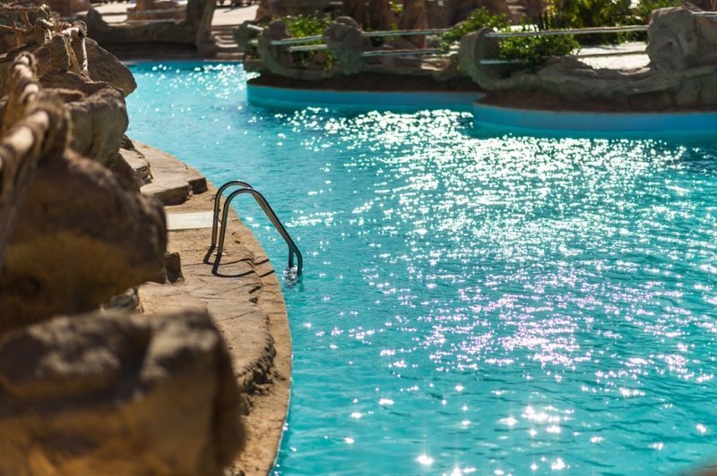 Kairó - Hurghada Caves Beach Resort