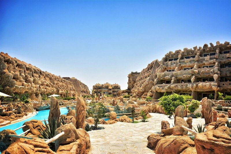 Kairó - Hurghada Caves Beach Resort