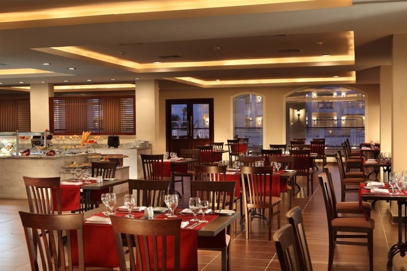 Kairó - Sharm El Sheikh Jaz Sharks Bay