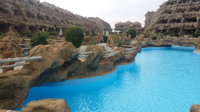 Kairó Luxor Hurghada Caves Beach Resort