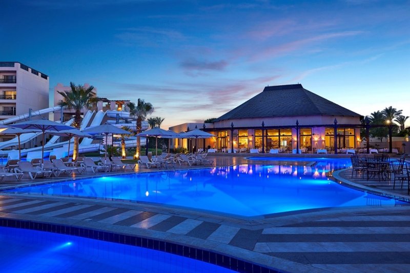 Kairó Luxor Steigenberger Aqua Magic