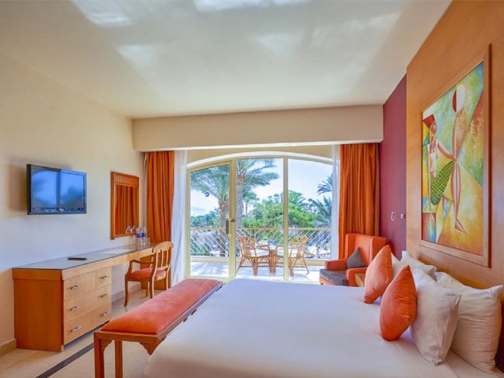 Kairó - Sharm El Sheikh Parrotel Beach Resort