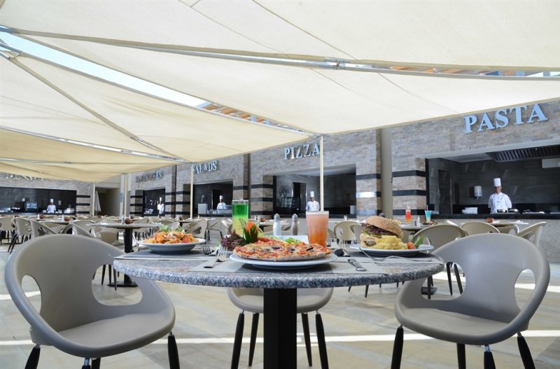 Kairó - Hurghada Pickalbatros White Beach