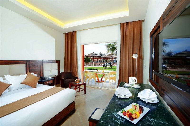 Kairó - Sharm El Sheikh Pickalbatros Aqua Blu Resort