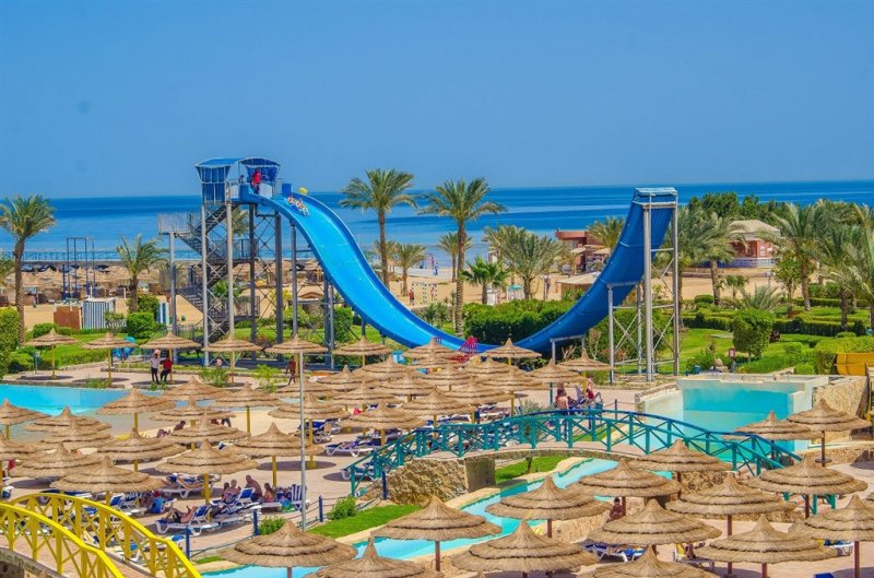 Kairó - Hurghada Titanic Palace