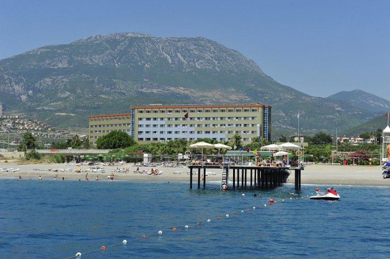 Alanya utazás Kirbiyik Resort Hotel