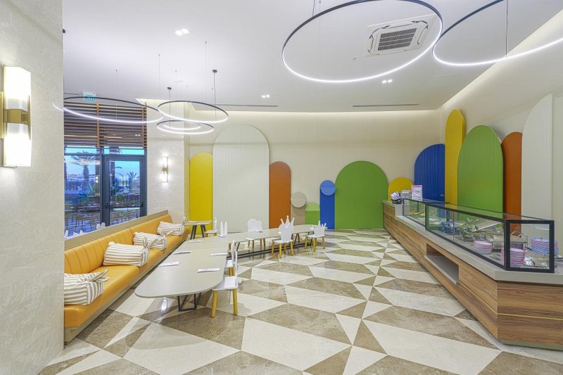 Kirman Calyptus Resort & Spa Side