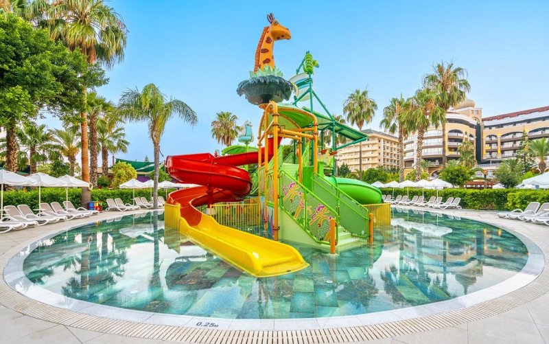 Alanya utazás Kirman Leodikya Resort & Spa