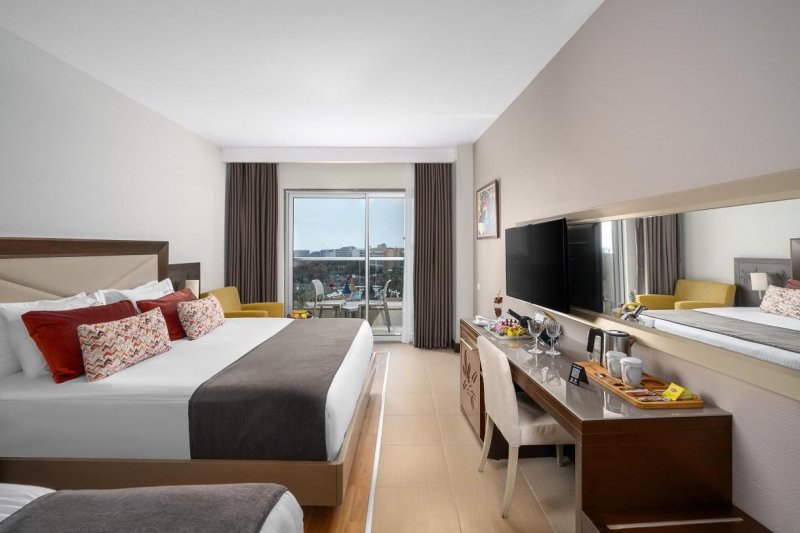 Alanya utazás Kirman Leodikya Resort & Spa