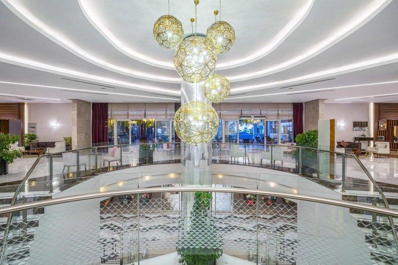 Alanya utazás Kirman Sidera Luxury & Spa