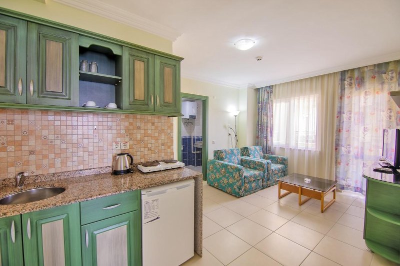 Alanya utazás Kleopatra Royal Palm Hotel