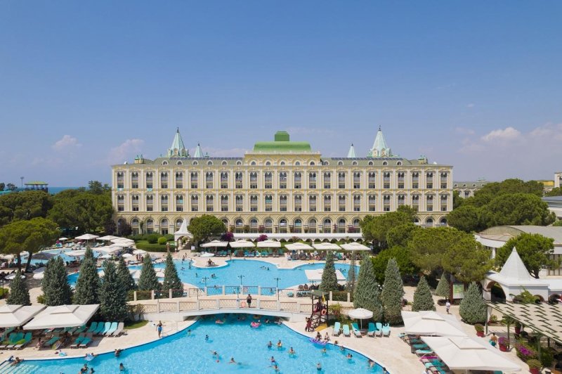Antalya utazás Kremlin Palace Hotel