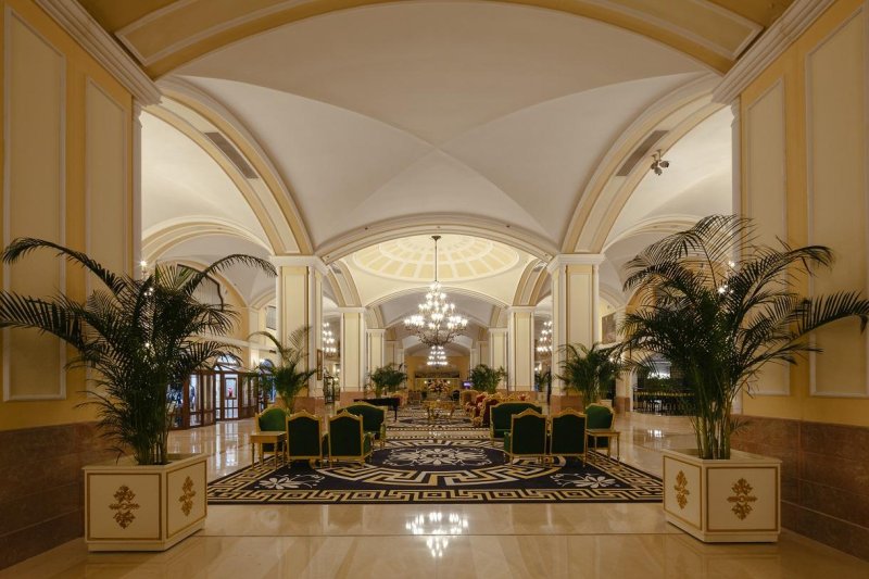 Antalya utazás Kremlin Palace Hotel