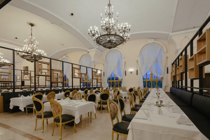 Antalya utazás Kremlin Palace Hotel