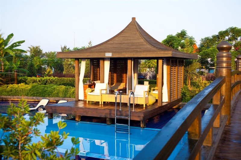 Antalya utazás Limak Lara De Luxe Hotel & Resort