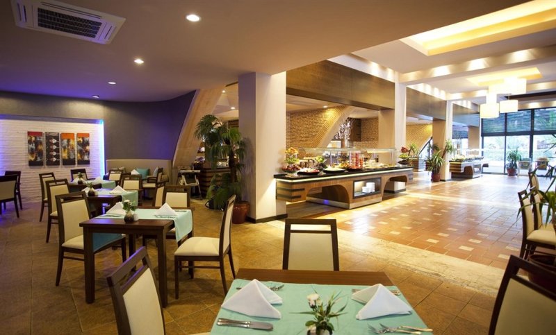 Limak Limra Hotel & Resort Kemer