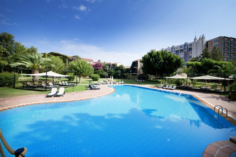 Kemer utazás Limak Limra Hotel & Resort