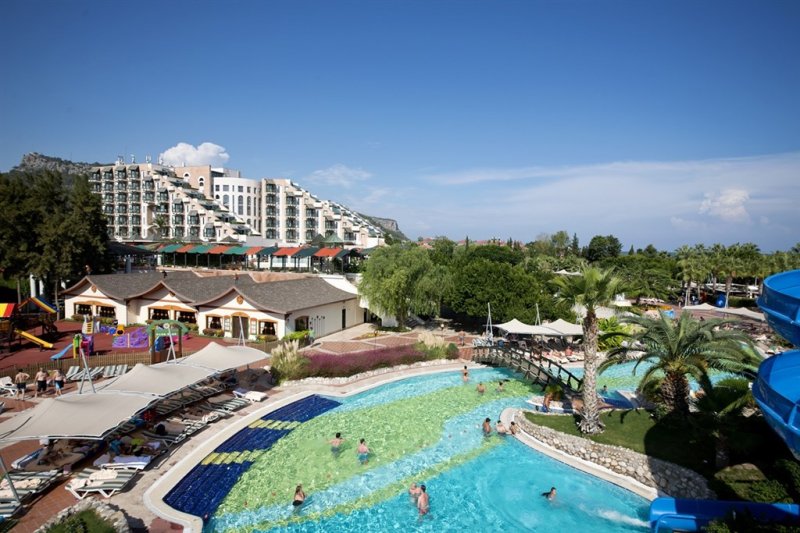 Kemer utazás Limak Limra Hotel & Resort