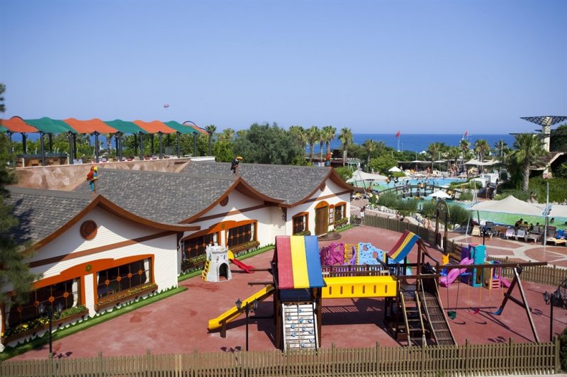 Kemer utazás Limak Limra Hotel & Resort