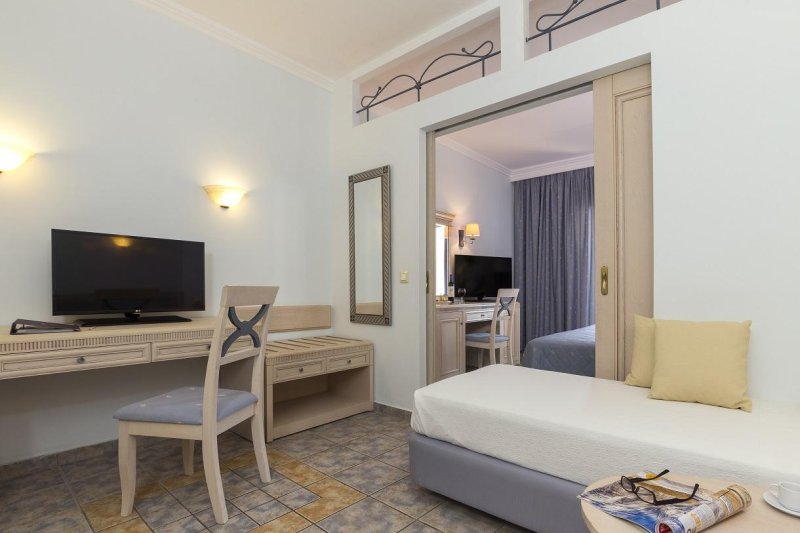 Rodosz utazás Lindos Princess Beach