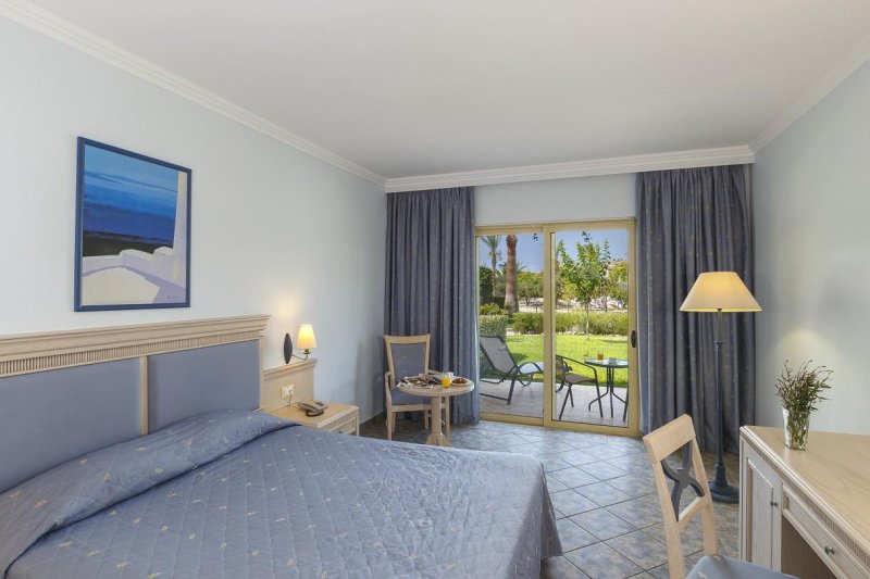 Rodosz utazás Lindos Princess Beach