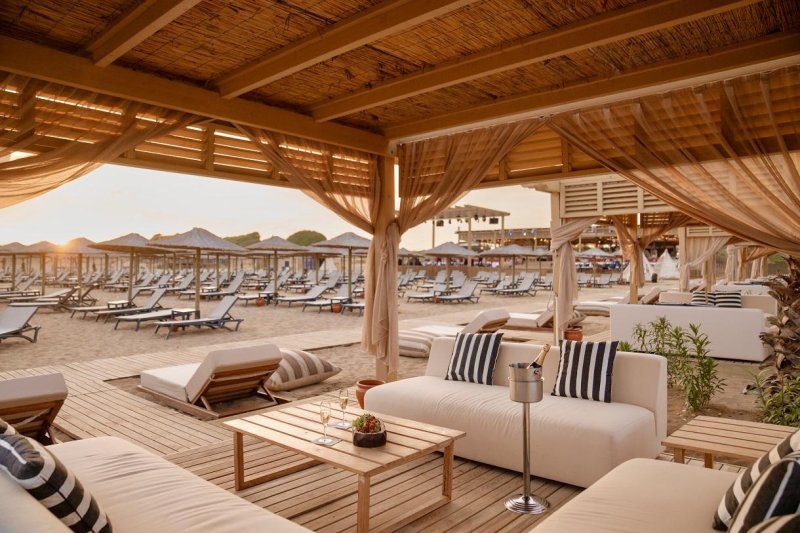 Side utazás Liu Resorts