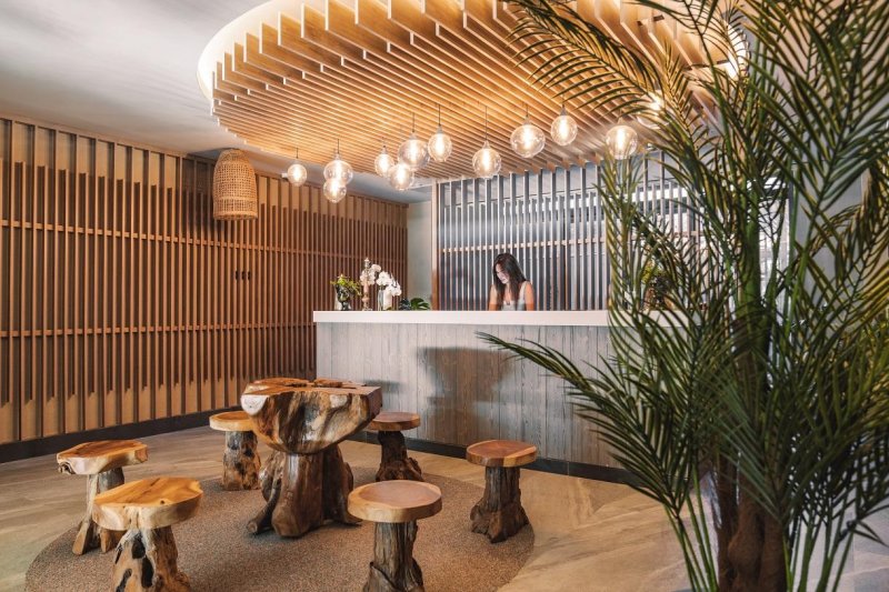 Side utazás Liu Resorts