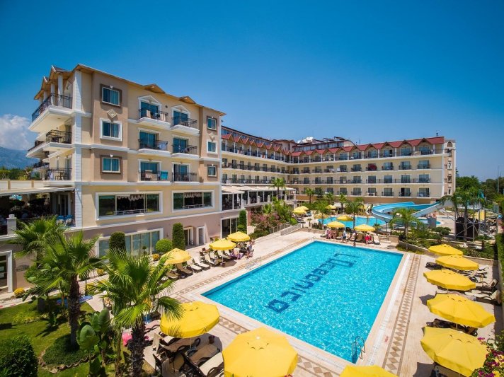 Kemer utazás Loceanica Beach Resort Hotel