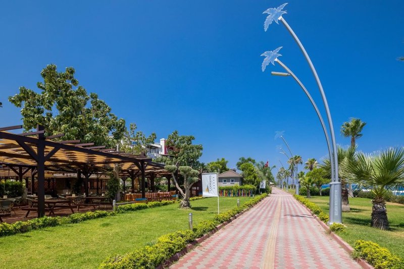 Kemer utazás Loceanica Beach Resort Hotel