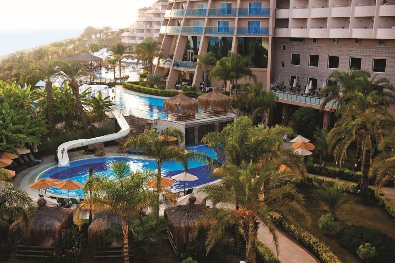 Alanya utazás Long Beach Resort & Spa Deluxe