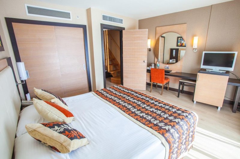 Long Beach Resort & Spa Deluxe Alanya