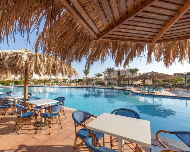 Hurghada utazás Long Beach Resort (ex. Hilton)