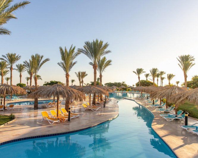 Hurghada utazás Long Beach Resort (ex. Hilton)