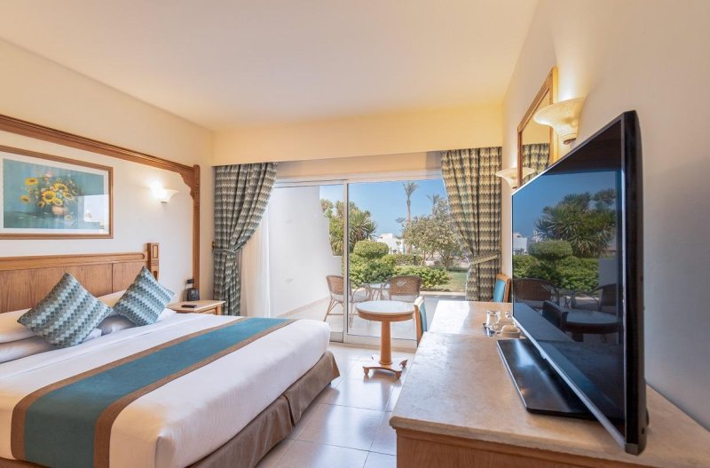 Hurghada utazás Long Beach Resort (ex. Hilton)