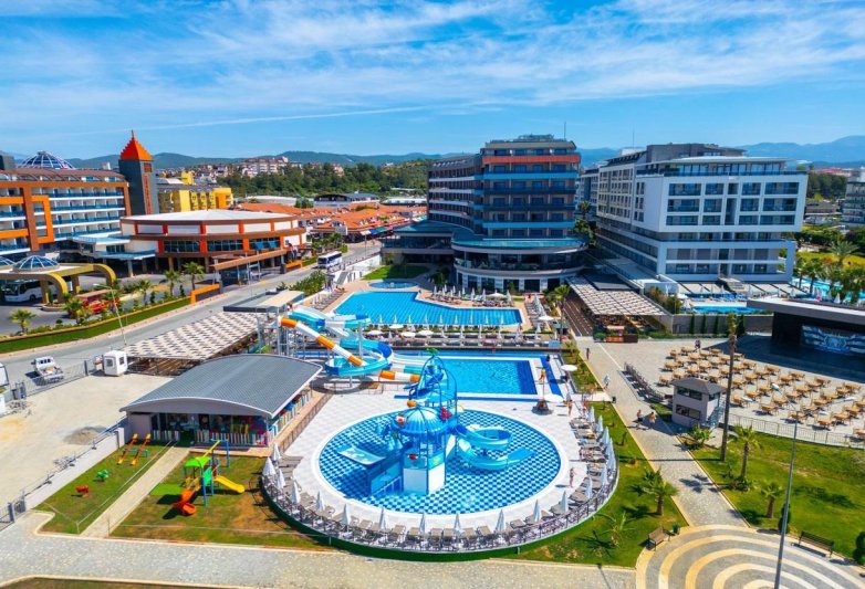 Alanya utazás Lonicera Premium