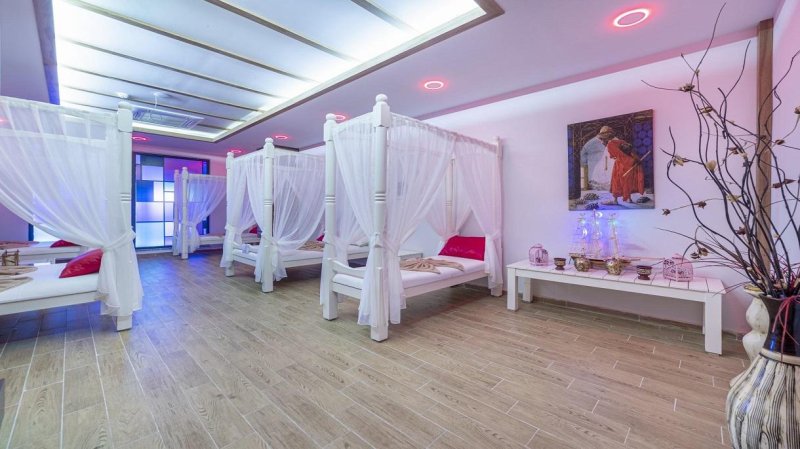 Alanya utazás Lonicera Premium