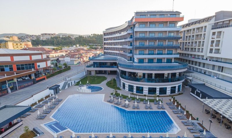 Alanya utazás Lonicera Premium