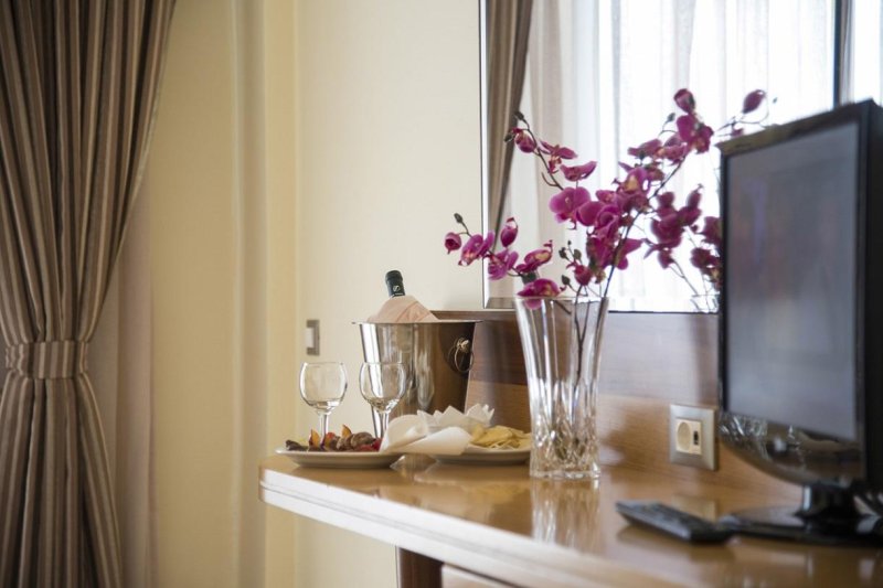 Rodosz utazás Manousos