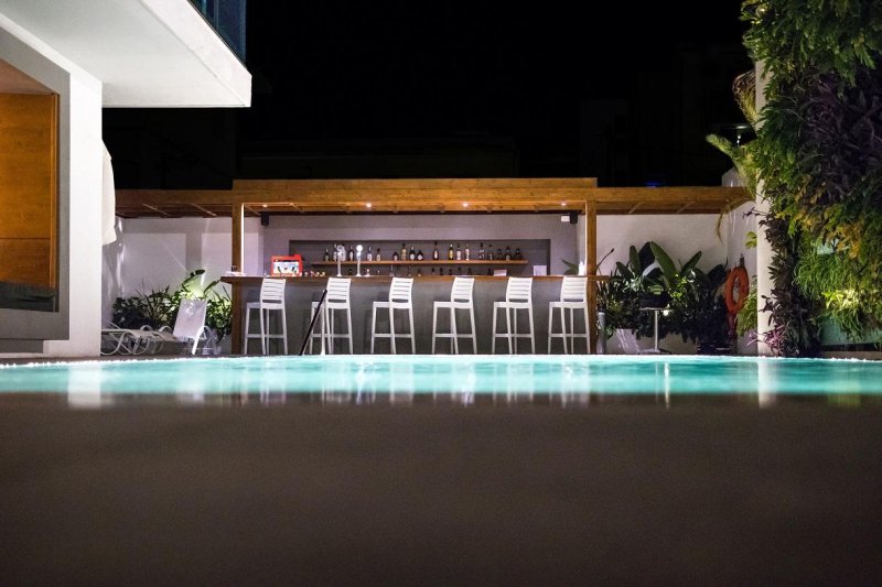 Rodosz utazás Manousos