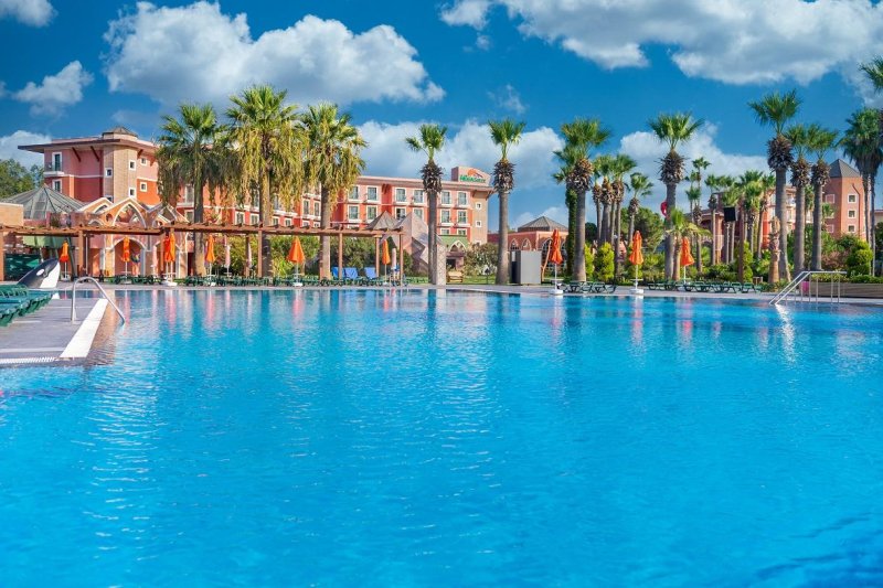 Belek utazás Megasaray Club Belek