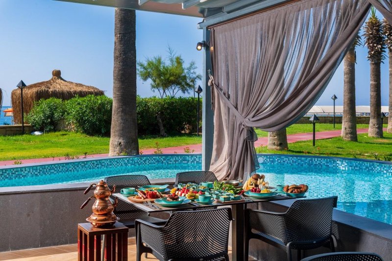 Belek utazás Megasaray Club Belek