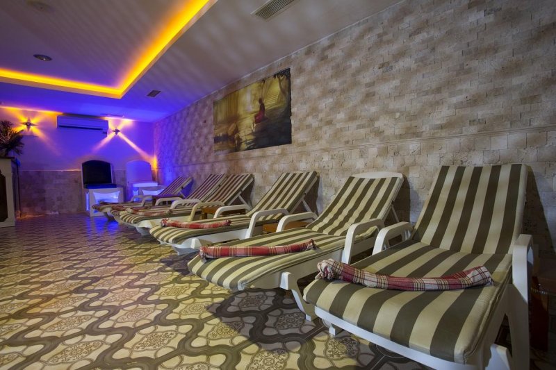 Merve Sun Hotel & Spa Side