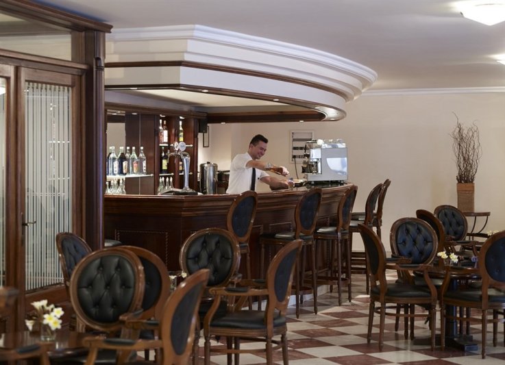 Rodosz utazás Mitsis Petit Palais