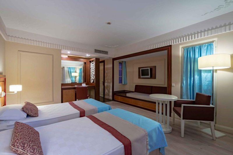 Kemer utazás Movenpick Resort Antalya Tekirova