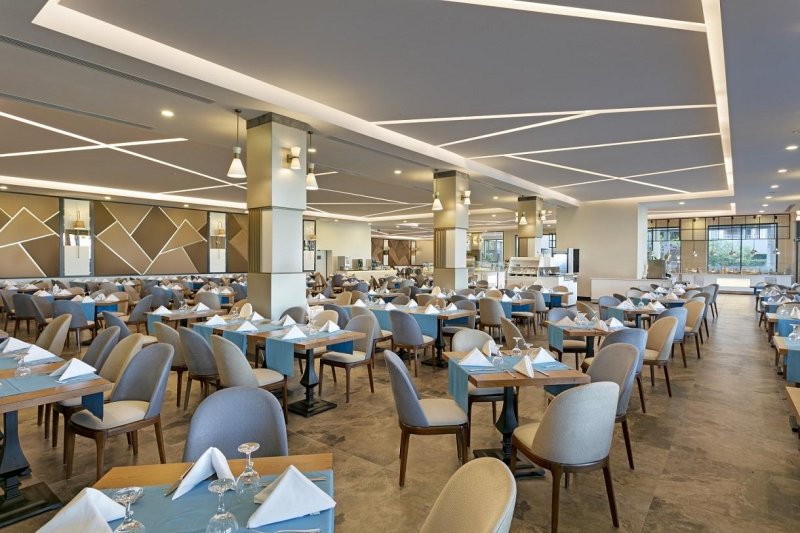 Kemer utazás Movenpick Resort Antalya Tekirova