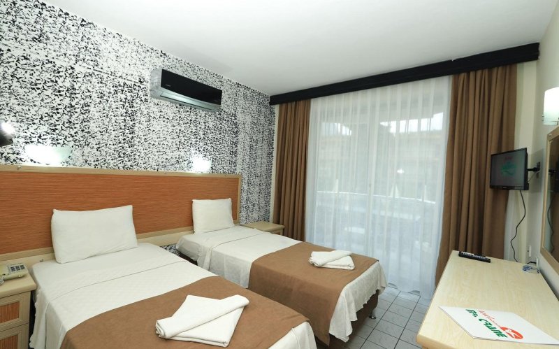 Kemer utazás Mr. Crane Hotel