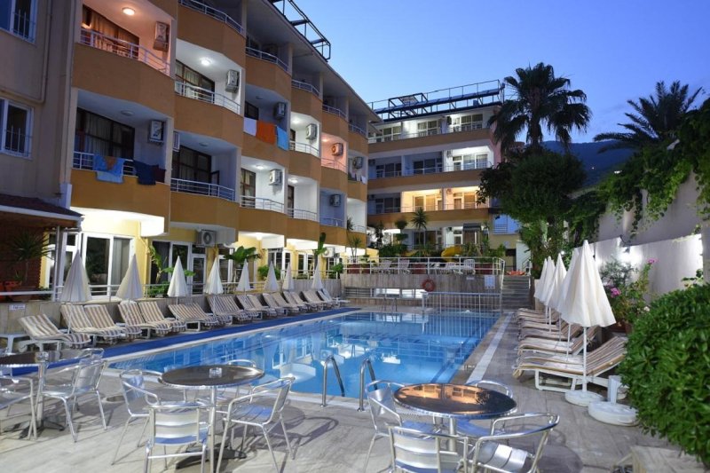 Alanya utazás Muz Hotel